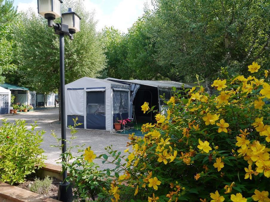 Camping Riera Merles Borreda Exterior photo